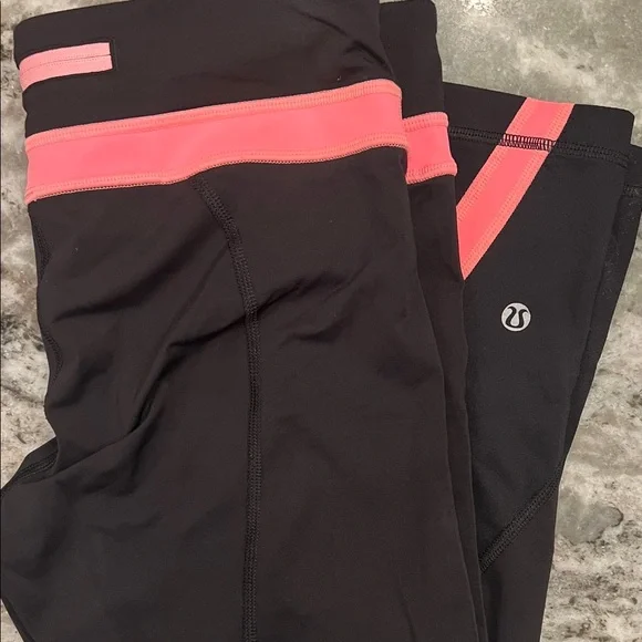 lululemon athletica Black and Pink Crop Leggings - Picture 2 of 5